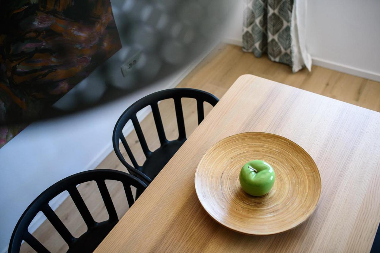 Green Nest By Duhomes