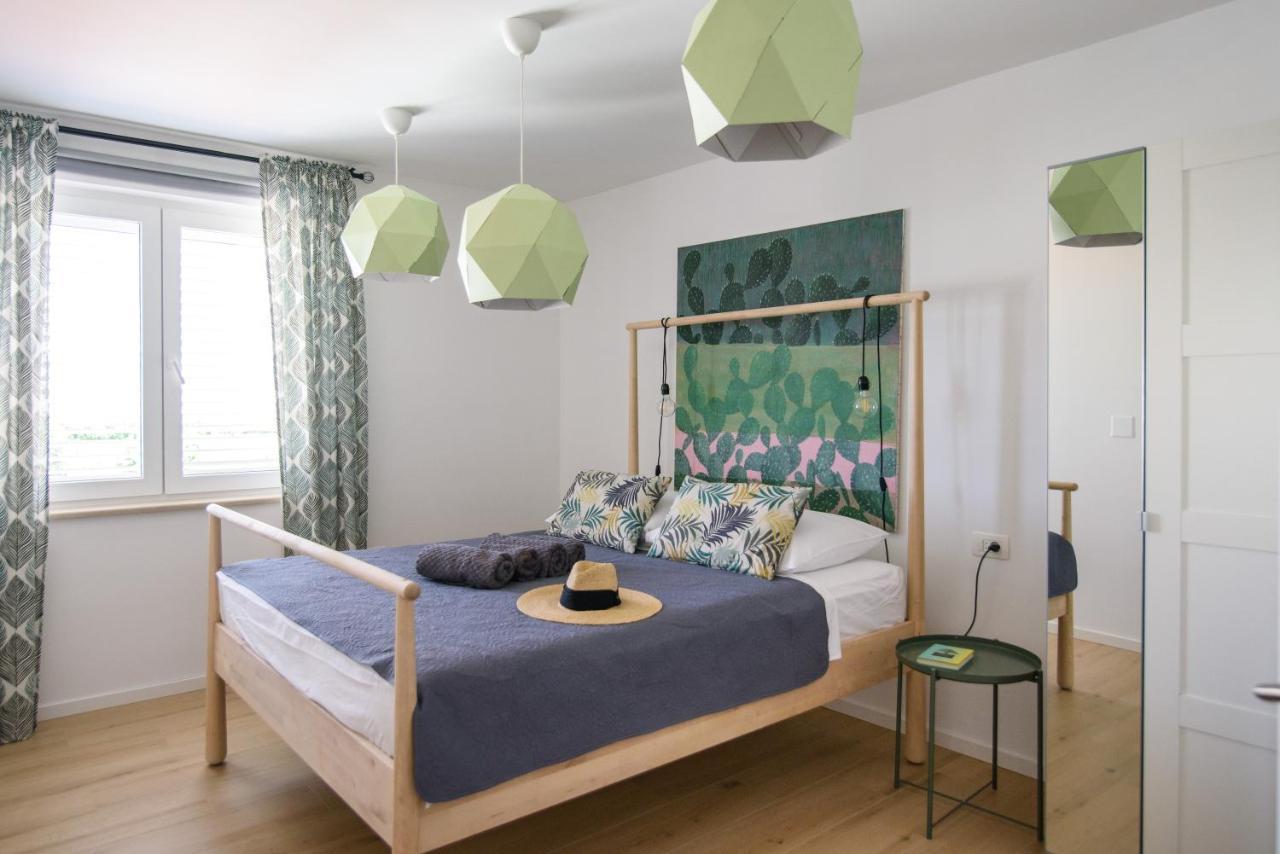 Green Nest By Duhomes